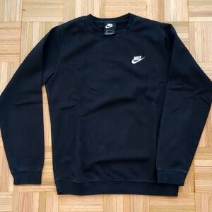 Nike black fleece sweatshirt
